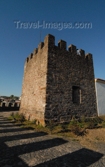 portugal-cb36: Portugal - Sertã: castle tower - castelo - torre - photo by M.Durruti - (c) Travel-Images.com - Stock Photography agency - Image Bank