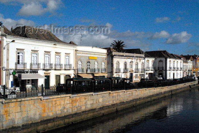 portugal-fa133: Tavira - Algarve - Portugal - waterfront - left bank - margem esquerda - photo by M.Durruti - (c) Travel-Images.com - Stock Photography agency - Image Bank