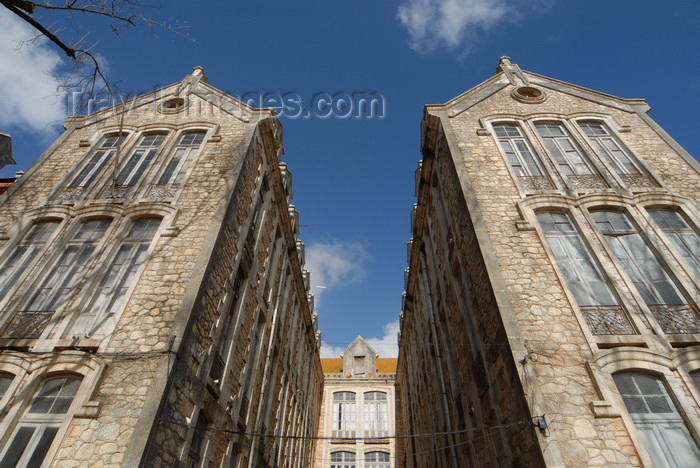 portugal-le57: Portugal - Caldas da Rainha: old hospital pavilions at D.Carlos I park - Pavilhões do Parque - photo by M.Durruti - (c) Travel-Images.com - Stock Photography agency - Image Bank