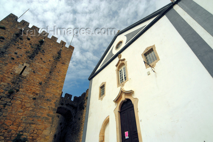 portugal-le78: Óbidos, Portugal: São Tiago church, by the castle - igreja de São Tiago, junto ao castelo - photo by M.Durruti - (c) Travel-Images.com - Stock Photography agency - Image Bank