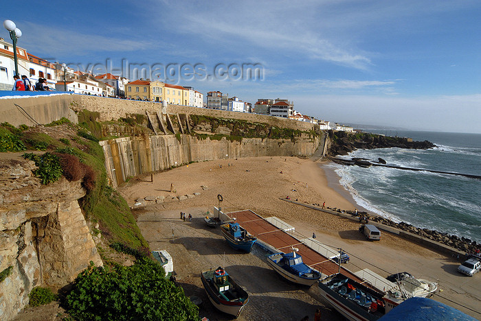 portugal-li325: Ericeira, Mafra, Portugal: view over Pescadores beach - a praia dos pescadores - photo by M.Durruti - (c) Travel-Images.com - Stock Photography agency - Image Bank