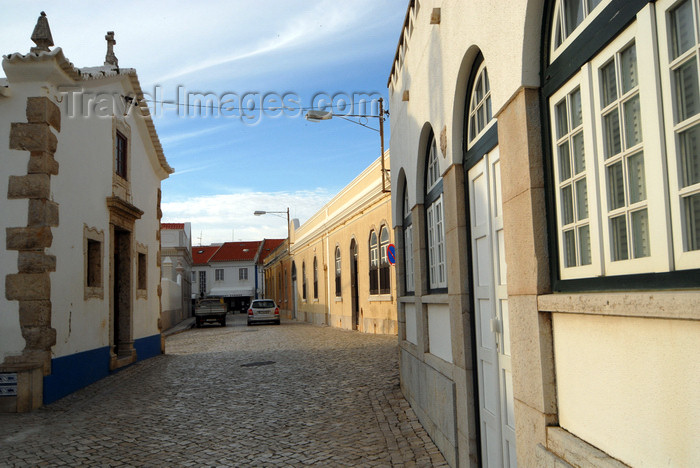 portugal-li329: Ericeira, Mafra, Portugal: approaching St Anthony chapel - junto à capela de Santo António -photo by M.Durruti - (c) Travel-Images.com - Stock Photography agency - Image Bank