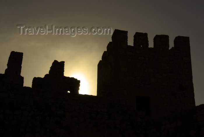 portugal-se192: Sesimbra, Portugal:  the castle - silhouette - o castelo - silhueta - photo by M.Durruti - (c) Travel-Images.com - Stock Photography agency - Image Bank