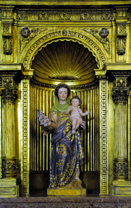 portugal-se196: Sesimbra, Portugal: Santiago church - niche with Our Lady of the Good Voyage - Igreja matriz de Santiago - nicho com Nossa Senhora da Boa Viagem - photo by M.Durruti - (c) Travel-Images.com - Stock Photography agency - Image Bank