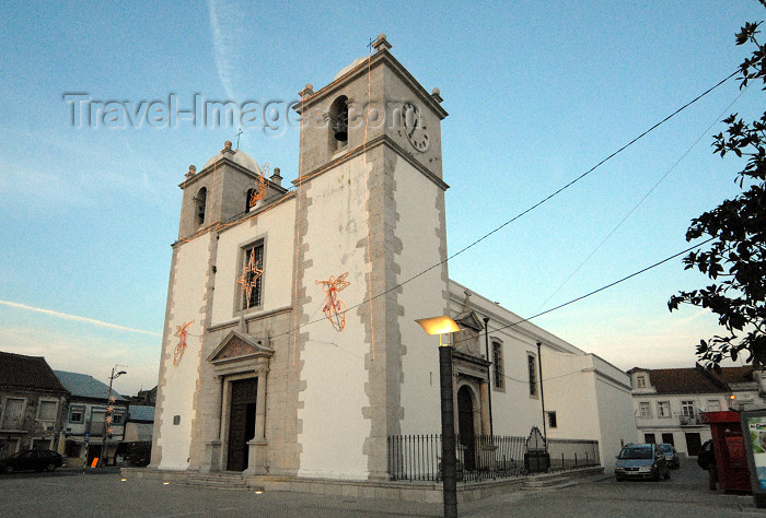 portugal-se69: Portugal - Montijo: church of the Holy Spirit / Igreja do Espírito Santo, Matriz, Paroquial de Montijo - Praça da República - photo by M.Durruti - (c) Travel-Images.com - Stock Photography agency - Image Bank