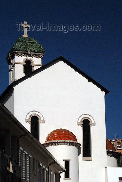 portugal-vr22: Peso da Régua, Vila Real - Portugal: behind the church - atrás da igreja - photo by M.Durruti - (c) Travel-Images.com - Stock Photography agency - Image Bank