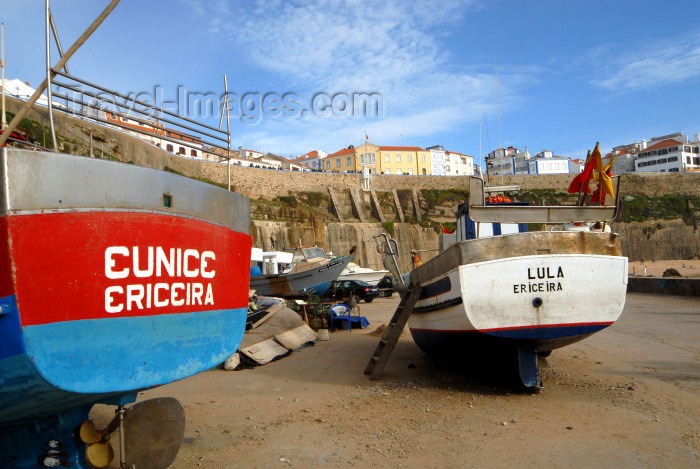 portugal115: Ericeira, Mafra, Portugal: fishing harbour - porto de pesca photo by M.Durruti - (c) Travel-Images.com - Stock Photography agency - Image Bank