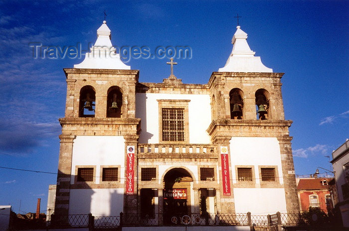 portugal167: Portugal - Setúbal: St. Mary's church / Igreja de Santa Maria - Praça do Exército - photo by M.Durruti - (c) Travel-Images.com - Stock Photography agency - Image Bank