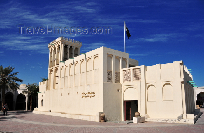 qatar10: Doha, Qatar: Heritage House Museum, aka Wind Tower house - showcases the ethnography of Qatar - built in 1935, famous for the wind tower, Souq Al Najada, off Grand Hamad Street - photo by M.Torres - (c) Travel-Images.com - Stock Photography agency - Image Bank