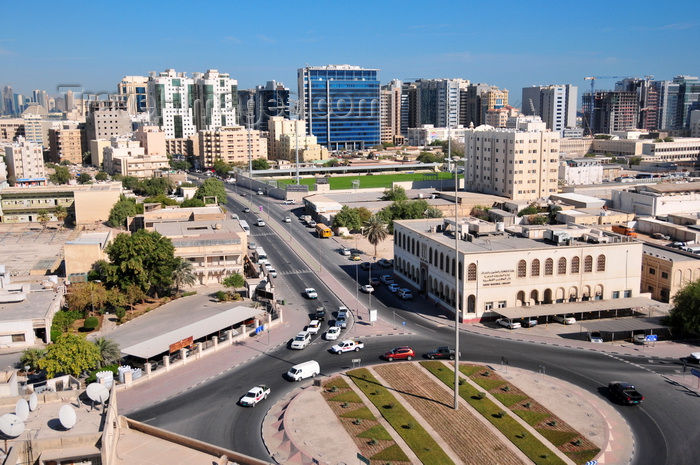 qatar4: Doha, Qatar: view along Jabr Bin Mohd St, round-about at Ras Abu Abboud St - Qatar National Libary, Doha Stadium - photo by M.Torres - (c) Travel-Images.com - Stock Photography agency - Image Bank