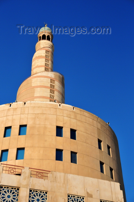 qatar79: Doha, Qatar: Qatar Islamic Cultural Center, FANAR - Spiral Mosque of the Kassem Darwish Fakhroo Islamic Centre - photo by M.Torres - (c) Travel-Images.com - Stock Photography agency - Image Bank