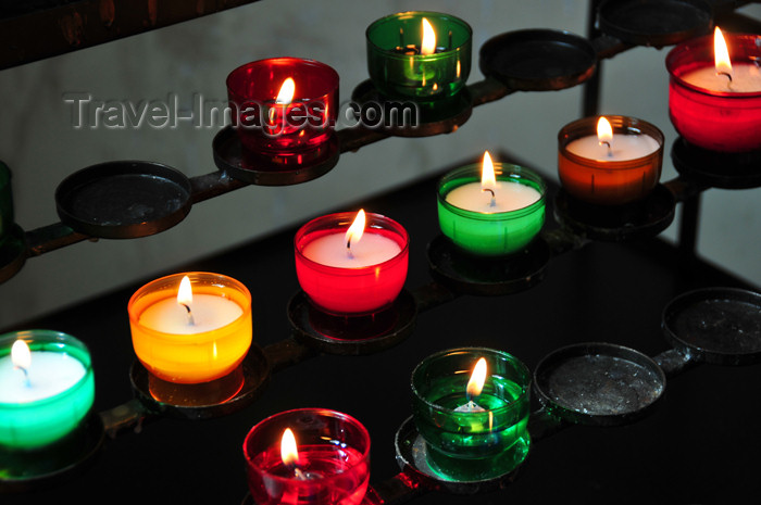 reunion199: Saint-Denis, Réunion: candles burn at the Holy Saviour cathedral - photo by M.Torres - (c) Travel-Images.com - Stock Photography agency - Image Bank