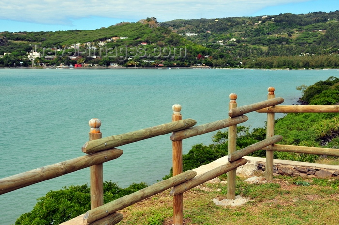 rodrigues65: Baie aux Huitres, Rodrigues island, Mauritius: viewpoint - Oyster bay - photo by M.Torres - (c) Travel-Images.com - Stock Photography agency - Image Bank