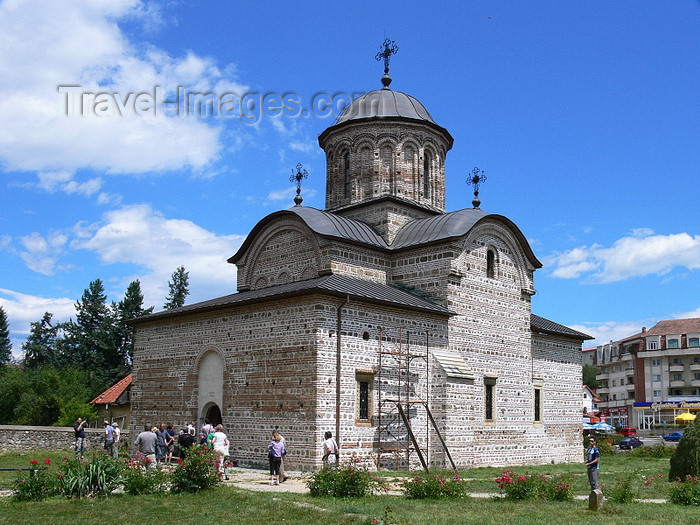 romania165: Curtea de Arges, Arges County, Greater Wallachia, Romania: Princely Court - church of St Nicholas - Biserica Domneasca Sf. Nicolae din Curtea de Arges - photo by J.Kaman - (c) Travel-Images.com - Stock Photography agency - Image Bank