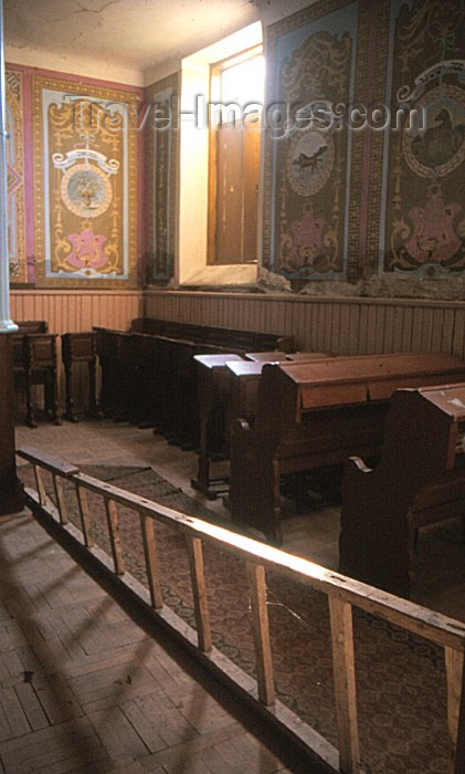 romania27: Romania - Romania - Birlad (Vaslui province, Moldavia): the old synagogue - photo by M.Scheinfeld - (c) Travel-Images.com - Stock Photography agency - Image Bank