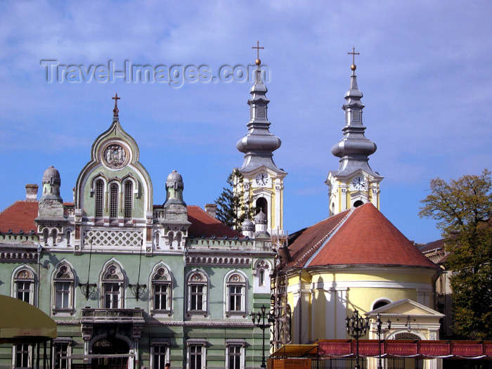 romania47: Romania - Timisoara / Dibiscos / Bisiskos / Tibiskos / Tibiskon / Timbisko / Temesvá / Temeswar / Temeschburg / Temisvar: Unirii square - Orthodox Church - Banat region - photo by *ve - (c) Travel-Images.com - Stock Photography agency - Image Bank