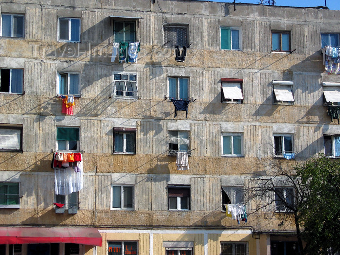 romania63: Romania - Timisoara: housing block near Bulvardul Eroilor de la Tisa - communist flats - photo by *ve - (c) Travel-Images.com - Stock Photography agency - Image Bank