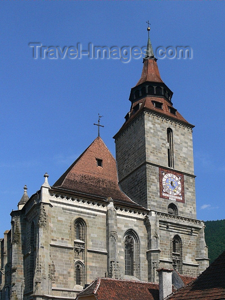 romania89: Brasov, Transylvania, Romania: Black church - Gothic architecture - Court J. Honterus, old town - corona area - Biserica Neagra - photo by J.Kaman - (c) Travel-Images.com - Stock Photography agency - Image Bank