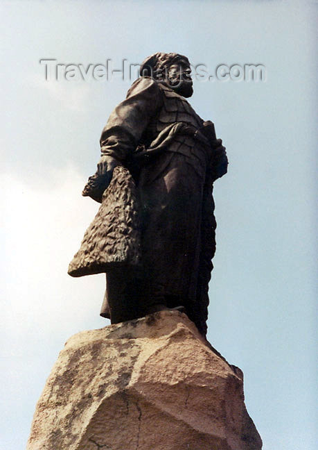 russia346: Russia - Khabarovsk (Russian Far East): statue - Khabarovsk, the person - Russian explorer Yerofey Khabarov (photo by G.Frysinger) - (c) Travel-Images.com - Stock Photography agency - Image Bank