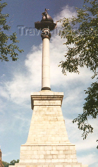 russia349: Russia - Khabarovsk (Far East region): naval monument - column (photo by G.Frysinger) - (c) Travel-Images.com - Stock Photography agency - Image Bank