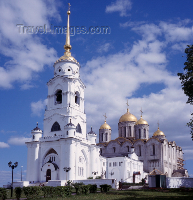 russia506: Vladimir, Vladimir Oblast, Russia: Assumption / Dormition Cathedral - a mother church of medieval Russia, withstood the Mongol Hords - 'White Monuments of Vladimir and Suzdal' UNESCO World Heritage Site - Golden Ring - photo by A.Harries - (c) Travel-Images.com - Stock Photography agency - Image Bank