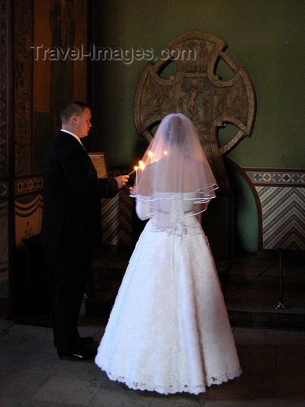 russia549: Russia - Velikiy Novgorod: Orthodox church wedding ceremony - photo by J.Kaman - (c) Travel-Images.com - Stock Photography agency - Image Bank