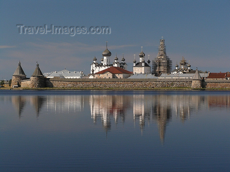 russia593: Russia - Solovetsky Islands: the Monastery reflecting in Svyatoe Lake - UNESCO world heritage - photo by J.Kaman - (c) Travel-Images.com - Stock Photography agency - Image Bank