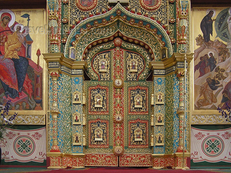 russia609: Russia - Solovetsky Islands: Interior of Transfiguration Cathedral - doors on the iconostasis - photo by J.Kaman - (c) Travel-Images.com - Stock Photography agency - Image Bank