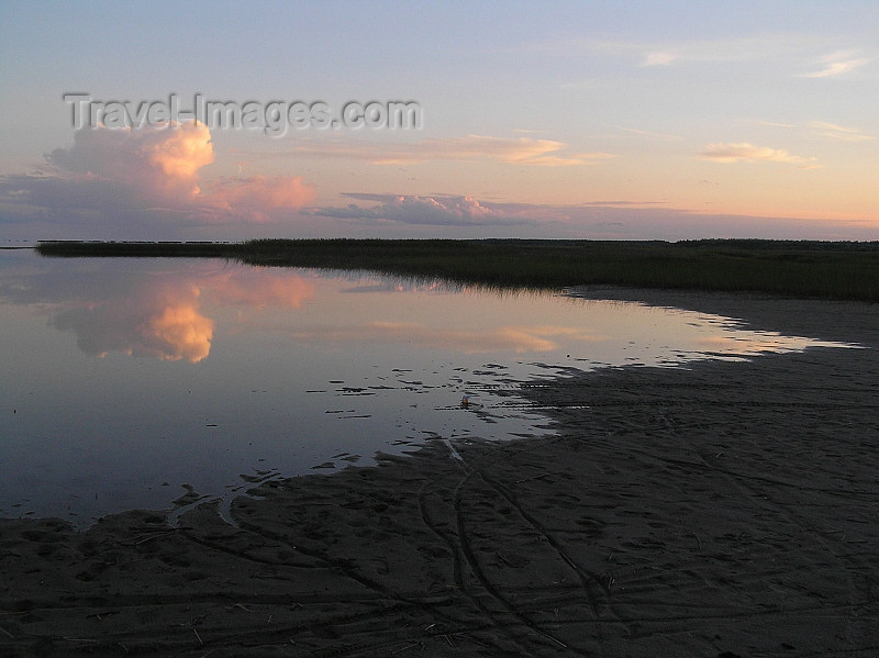 russia631: Russia - Arkhangelsk Oblast: evening clouds an the White Sea - photo by J.Kaman - (c) Travel-Images.com - Stock Photography agency - Image Bank