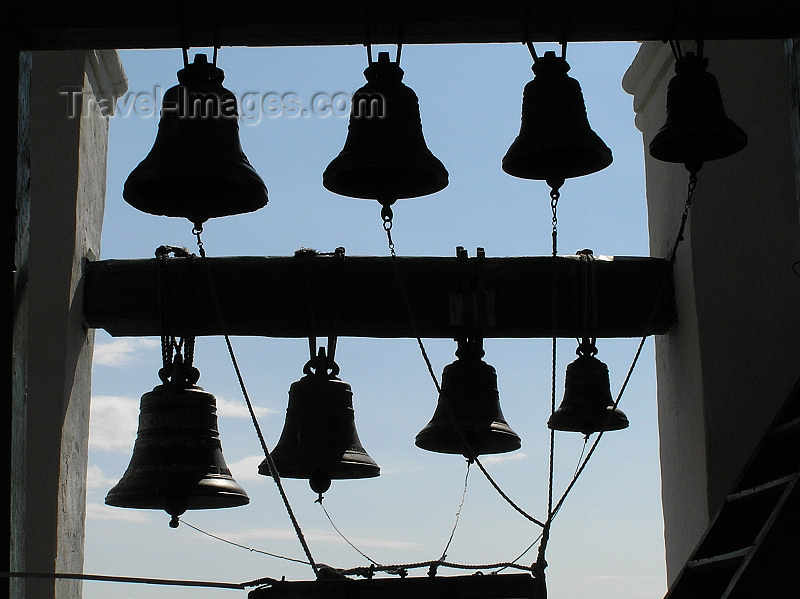 russia633: Russia -  Kargopol -  Arkhangelsk Oblast: bells - photo by J.Kaman - (c) Travel-Images.com - Stock Photography agency - Image Bank