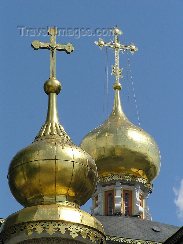 russia654: Russia - Sergiev Posad - Moscow oblast: golden domes - Trinity Monastery of St Sergius - Trinity Lavra -  photo by J.Kaman - (c) Travel-Images.com - Stock Photography agency - Image Bank