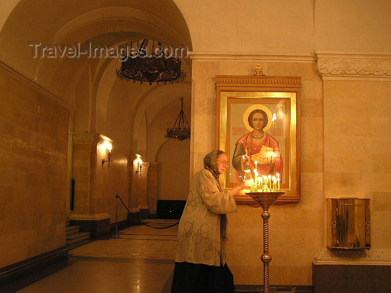 russia662: Russia - Moscow: inside the Cathedral of Christ the Saviour - photo by J.Kaman - (c) Travel-Images.com - Stock Photography agency - Image Bank