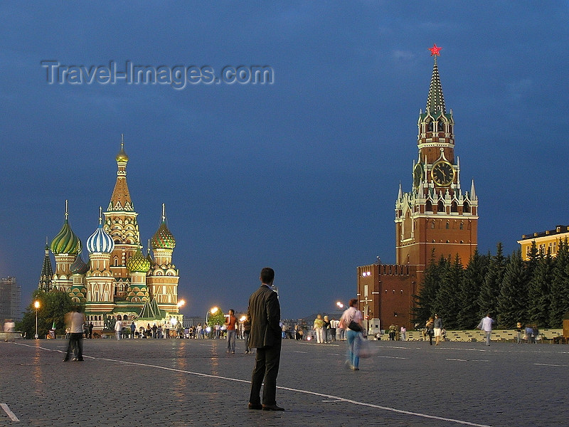 russia666: Russia - Moscow: Red Square at night - photo by J.Kaman - (c) Travel-Images.com - Stock Photography agency - Image Bank