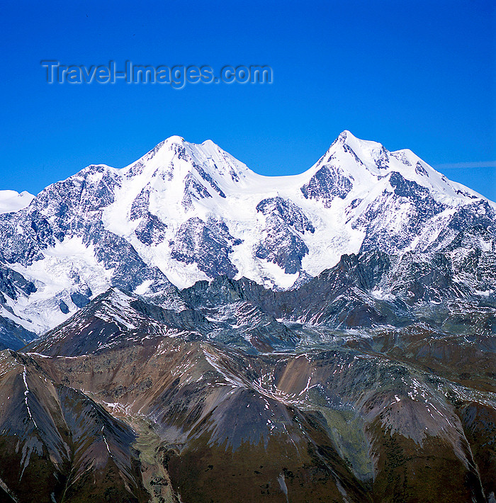 russia746: Russia - Altay / Altai republic - Mount Belukha - Katun Range - twin peaks, one with 4,506 m is highest peak of the Altai Mountains - UNESCO World Heritage Site - photo by V.Sidoropolev - (c) Travel-Images.com - Stock Photography agency - Image Bank