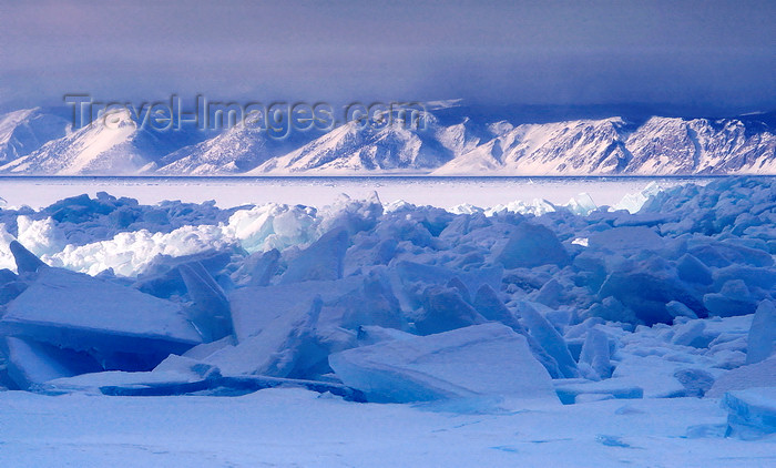 russia758: Lake Baikal, Irkutsk oblast, Siberian Federal District, Russia: jagged ice shards and mountains -  UNESCO World Heritage site - photo by B.Cain - (c) Travel-Images.com - Stock Photography agency - Image Bank