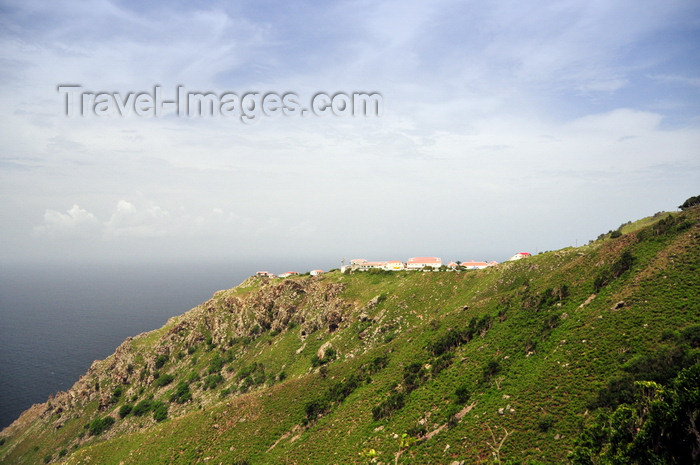 saba1: St. John's, Saba: buildings on the ridge - photo by M.Torres - (c) Travel-Images.com - Stock Photography agency - Image Bank