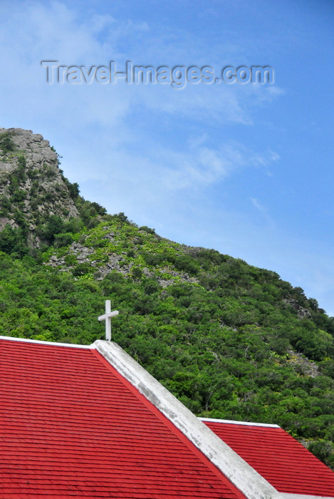 saba12: The Bottom, Saba: red roofs, cross and the mountains above the town - photo by M.Torres - (c) Travel-Images.com - Stock Photography agency - Image Bank