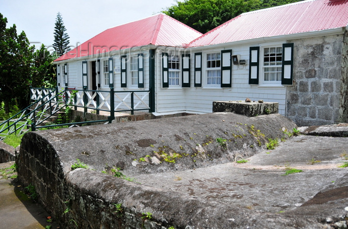 saba31: Windwardside, Saba: H. L. Johnson Museum and the old cistern - fresh water is scarce, so rain is collected - photo by M.Torres - (c) Travel-Images.com - Stock Photography agency - Image Bank