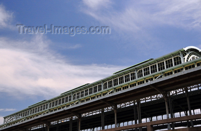 safrica219: Johannesburg, Gauteng, South Africa: Brickfields - metal structure of the old Park train station - Carr Street, Newtown - Burghersdorp - photo by M.Torres - (c) Travel-Images.com - Stock Photography agency - Image Bank