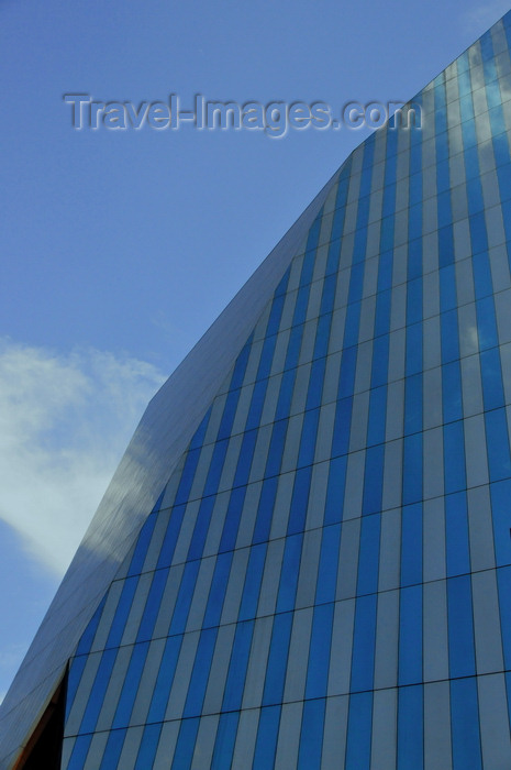 safrica228: Johannesburg, Gauteng, South Africa: 11 Diagonal Street skyscraper - the building  imitates a diamond - architect Helmut Jahn - Diagonal St, CBD - photo by M.Torres - (c) Travel-Images.com - Stock Photography agency - Image Bank