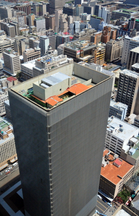 safrica235: Johannesburg, Gauteng, South Africa: Kine Centre - skyscraper with aluminum façade - Commisioner Street CBD  - photo by M.Torres - (c) Travel-Images.com - Stock Photography agency - Image Bank
