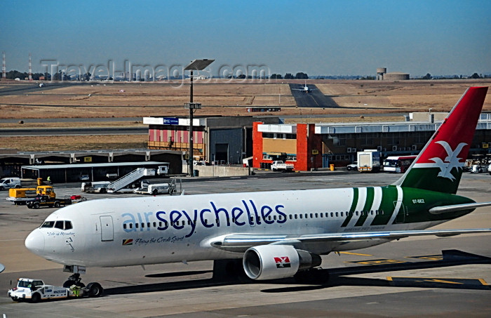 safrica251: Johannesburg, Gauteng, South Africa: Air Seychelles Boeing 767-219/ER S7-SEZ 'Isle of Bijoutier' cn 24150/239 - OR Tambo International / Johannesburg International Airport / Jan Smuts / JNB - Kempton Park, Ekurhuleni - photo by M.Torres - (c) Travel-Images.com - Stock Photography agency - Image Bank