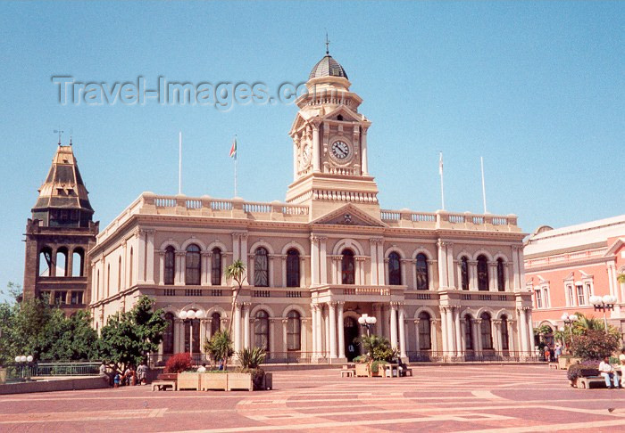 safrica6: Port Elizabeth / PE / PLZ, Eastern Cape province, South Africa: city hall - 19th century building - national monument - photo by M.Torres - (c) Travel-Images.com - Stock Photography agency - Image Bank