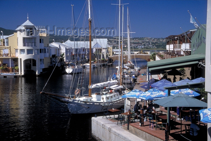 safrica71: South Africa - Knysna: popular tourist location on the Garden Route between Port Elizabeth and Cape Town - photo by R.Eime - (c) Travel-Images.com - Stock Photography agency - Image Bank