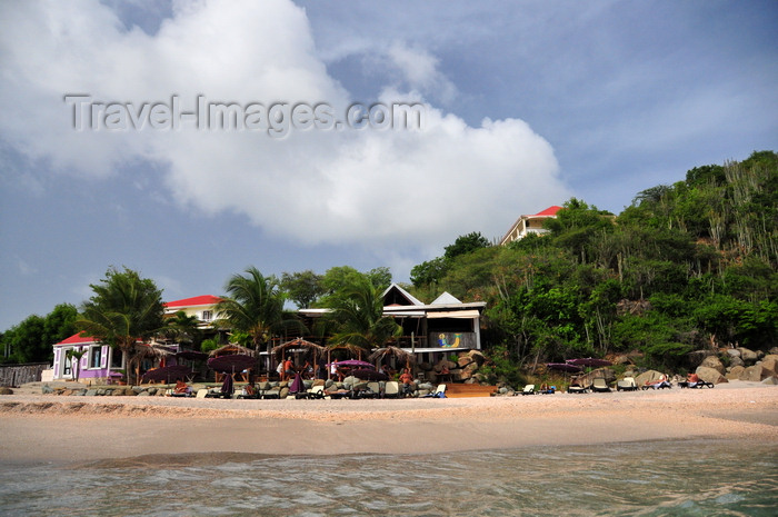 saint-barthelemy72: Gustavia, St. Barts / Saint-Barthélemy: Shell beach - waterfront restaurant - Anse de Grands Galets - photo by M.Torres - (c) Travel-Images.com - Stock Photography agency - Image Bank