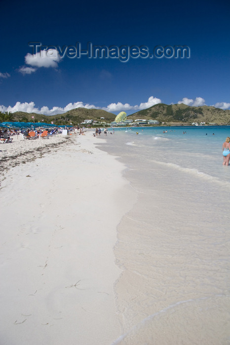 saint-martin35: St. Martin - Orient Beach: white sand - Caribbean - French West Indies - photo by D.Smith - (c) Travel-Images.com - Stock Photography agency - Image Bank