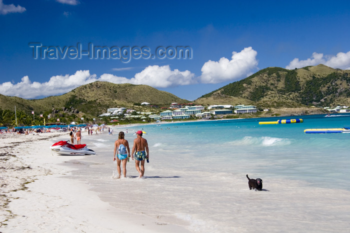 saint-martin36: St. Martin - Orient Beach: beach walk - photo by D.Smith - (c) Travel-Images.com - Stock Photography agency - Image Bank