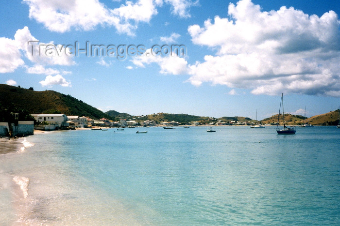 saint-martin4: Saint Martin - Grande Case: looking south along the beach - photo by B.Cloutier - (c) Travel-Images.com - Stock Photography agency - Image Bank