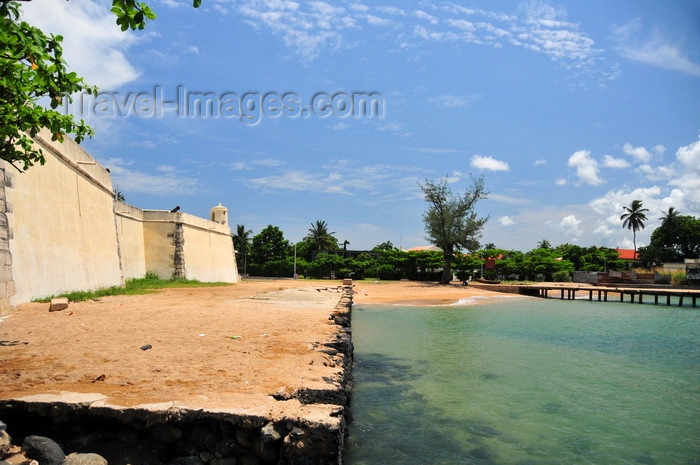 sao-tome246: São Tomé, São Tomé and Príncipe / STP: Portuguese fort of Saint Sebastian - east side and PM beach / Forte de São Sebastião - lado oriental e a Praia da PM - photo by M.Torres - (c) Travel-Images.com - Stock Photography agency - Image Bank