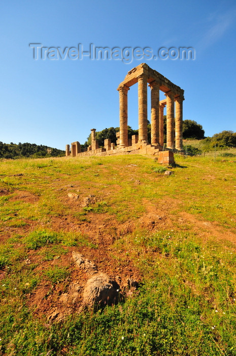 sardinia113: Sant'Angelo, Fluminimaggiore, Sardinia / Sardegna / Sardigna: Punic-Roman temple of Antas - the area which was already sacred in the Nuragic and Phoenician times - Tempio punico-romano di Antas - photo by M.Torres - (c) Travel-Images.com - Stock Photography agency - Image Bank